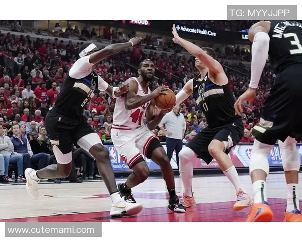 公牛与雄鹿精彩对决回顾视频分析及赛后精彩瞬间分享