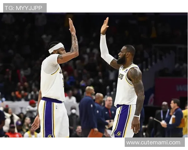 里尔与索肖对决分析及比赛前瞻策略探讨