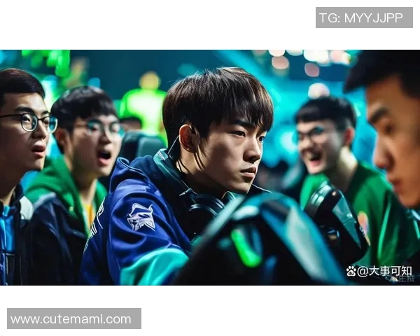 高校联赛最新积分榜EDG凭借61分稳居第一名展现强劲实力 高校联赛最新积分榜EDG凭借61分稳居第一名展现强劲实力