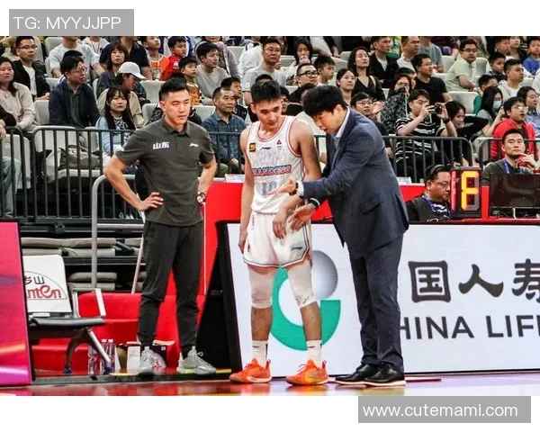 CBA季后赛山东队对阵北京队第三场精彩对决全景回顾与分析