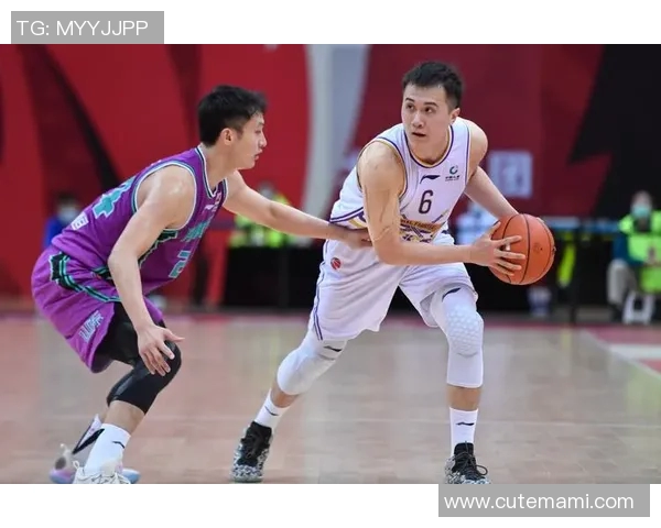 北京紫禁勇士迎战山东队全力争胜展现篮球激情与团队精神