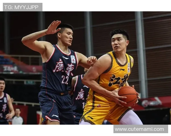 吴冠希在篮球赛场的崛起与成长之路解析